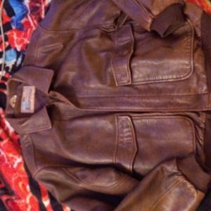 Vintage Aeropostale leather bomber jacket 46